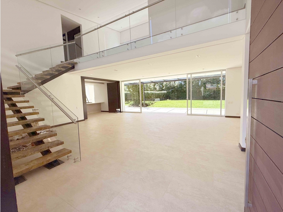 Casa de lujo con lote plano en venta Llanogrande — foto 2