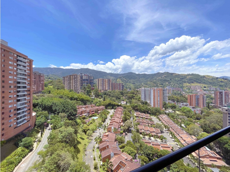 Apartamento moderno con vista en Envigado Loma Brujas MLS# 268278 — foto 3