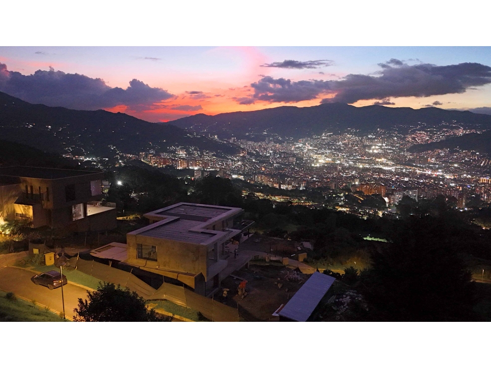 En venta casa de Lujo en Los Balsos Medellin CA-POB-0417 MLS# 260000 — foto 3