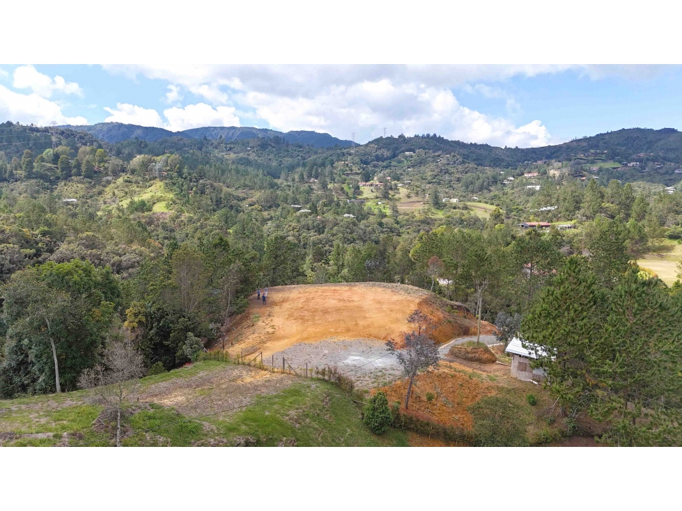 Lote independiente en venta al lado colegio Vermont LO-RET-3052 — foto 4