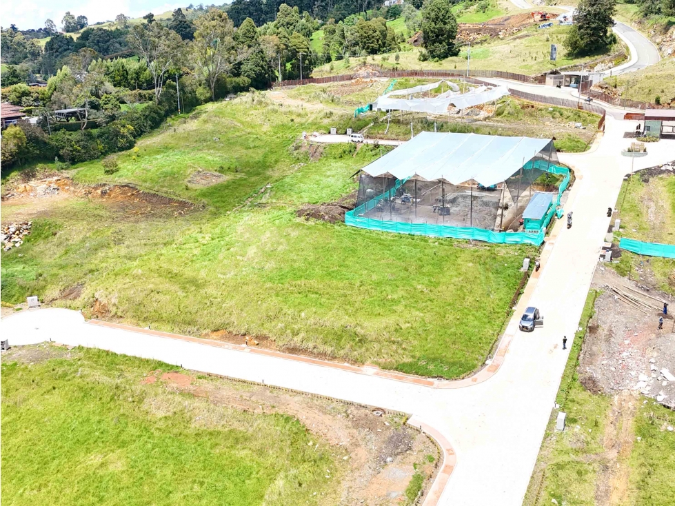 Lote en venta en el Alto de las Palmas LO-PAL-3064 MLS# 260773 — foto 4