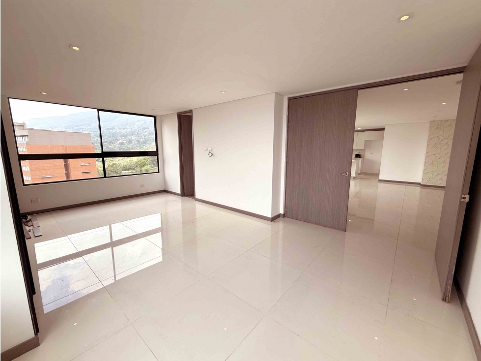 Apartamento moderno con vista en venta Envigado MLS# 264275 — foto 4