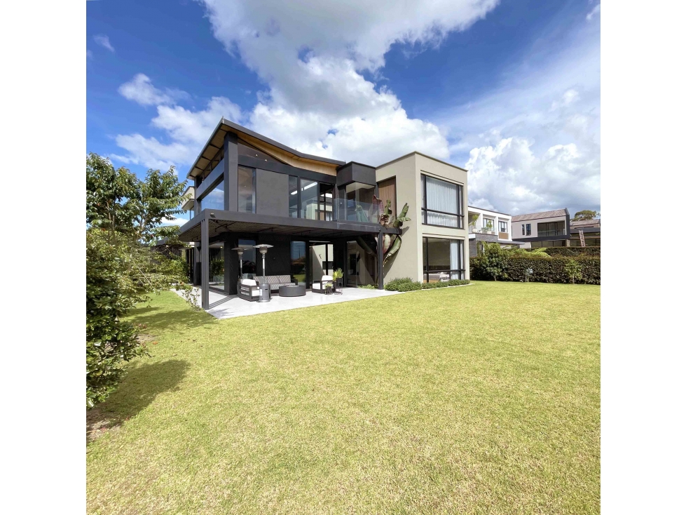 Casa en venta en el Alto de las Palmas unidad cerrada MLS# 265320 — foto 4