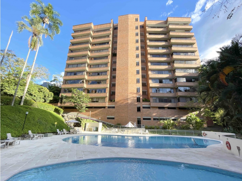 Apartamento grande en venta Poblado AP-POB-0405 MLS# 258172 — foto 4