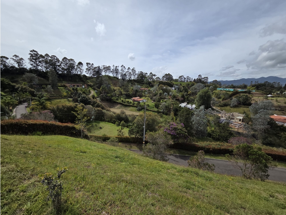 Lote en venta con linda vista en Quirama (La Ceja) LO-RIO-3057 — foto 4