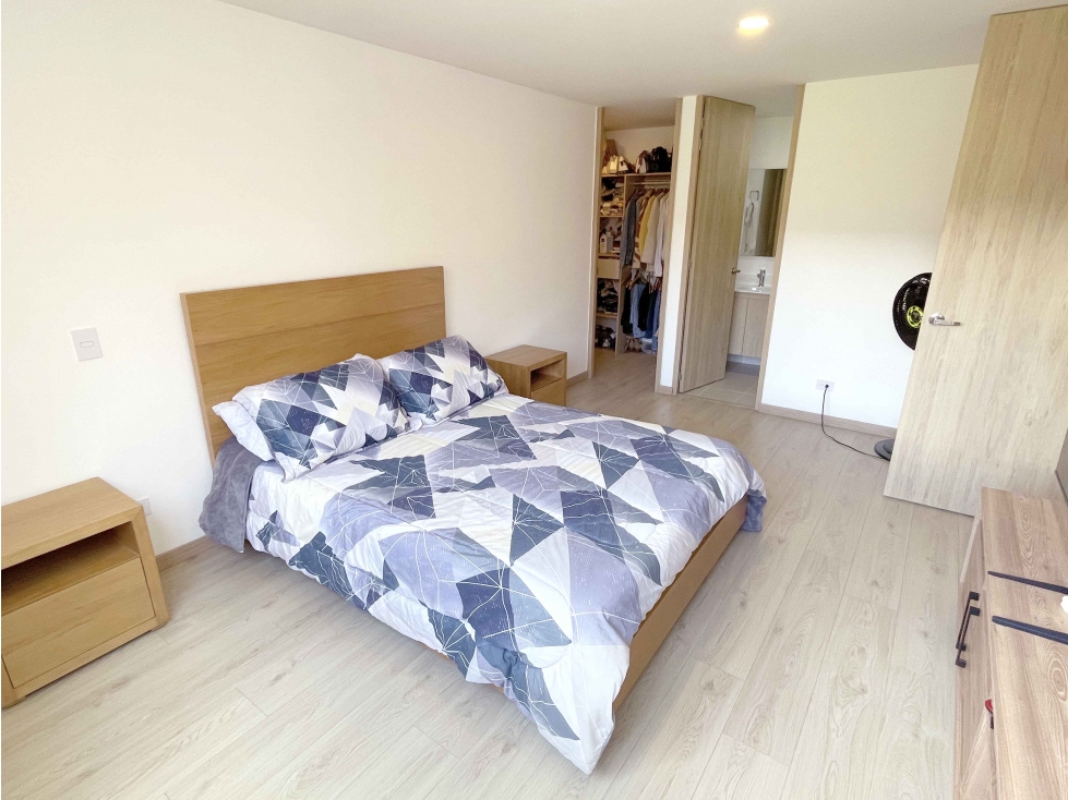 Apartamento moderno con vista en Envigado Loma Brujas MLS# 268278 — foto 5
