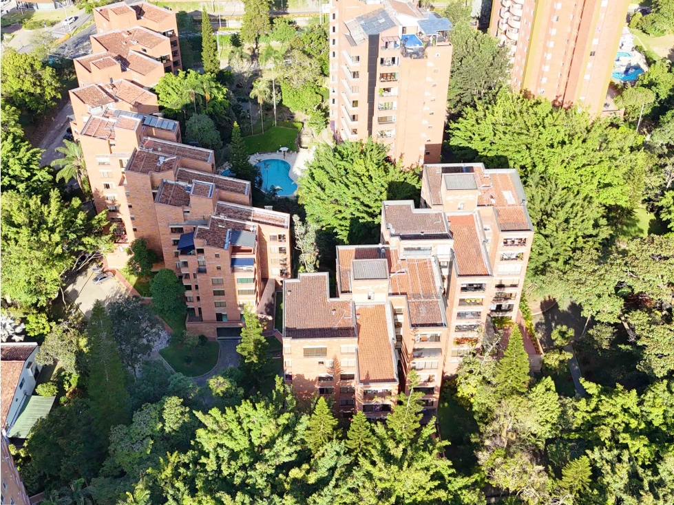 Apartamento grande en venta Poblado AP-POB-0405 MLS# 258172 — foto 2