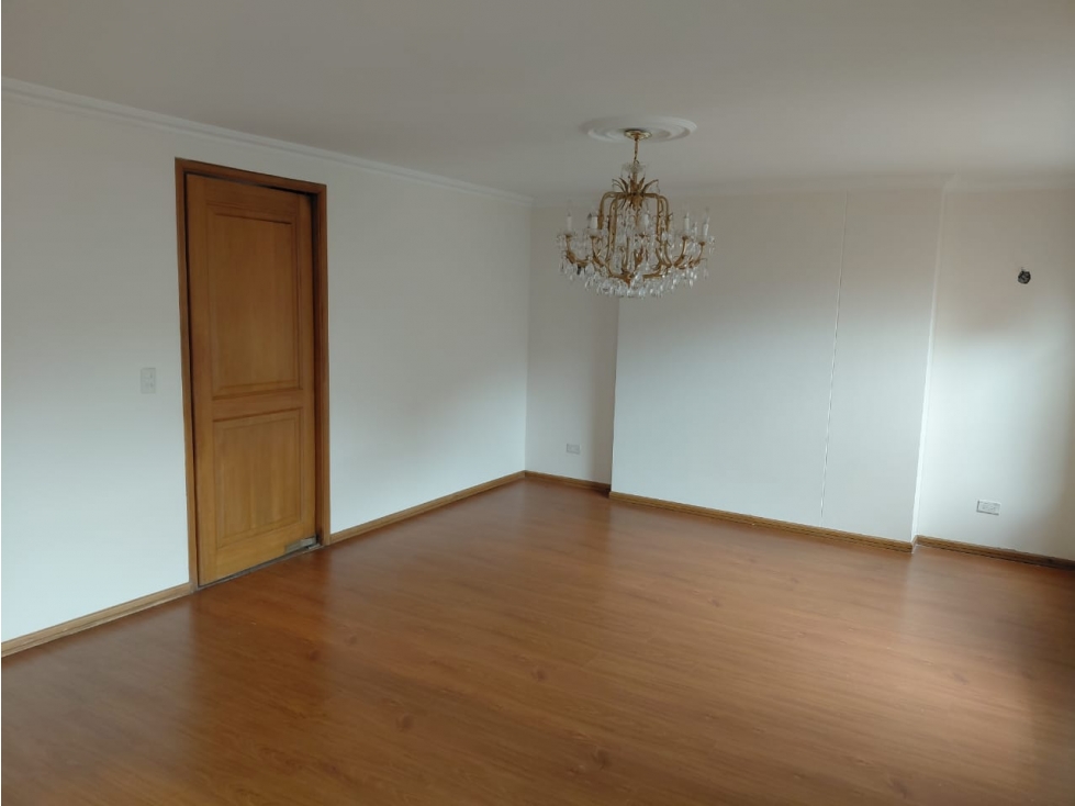 APT DUPLEX BELLA SUIZA — foto 6