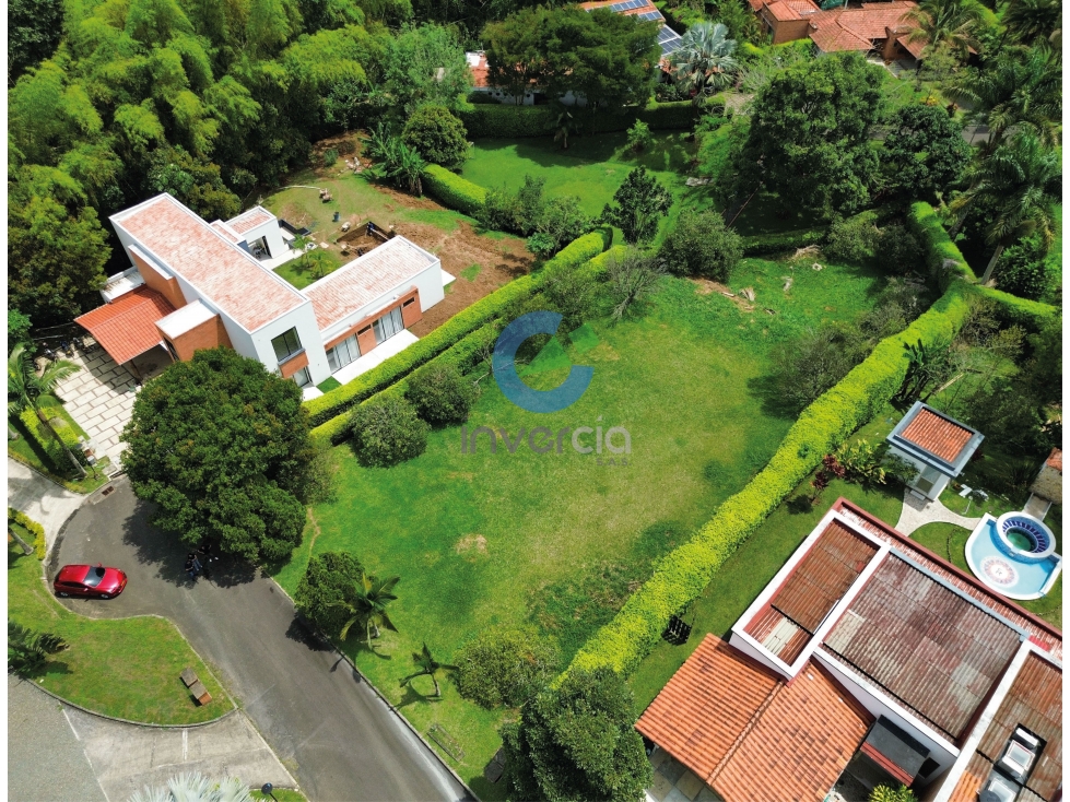 Vive la naturaleza: lote campestre exclusivo en Cerritos