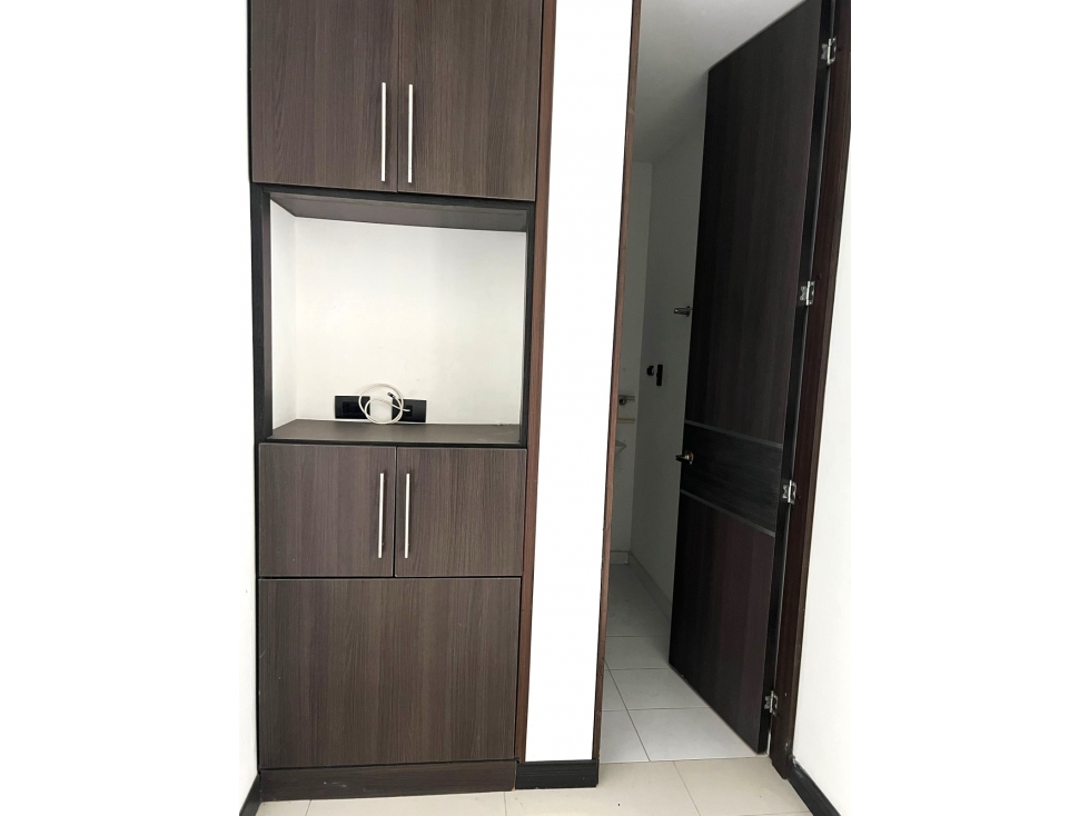 Apartamento con diseño moderno, amplio y luz natural excepcional — foto 2