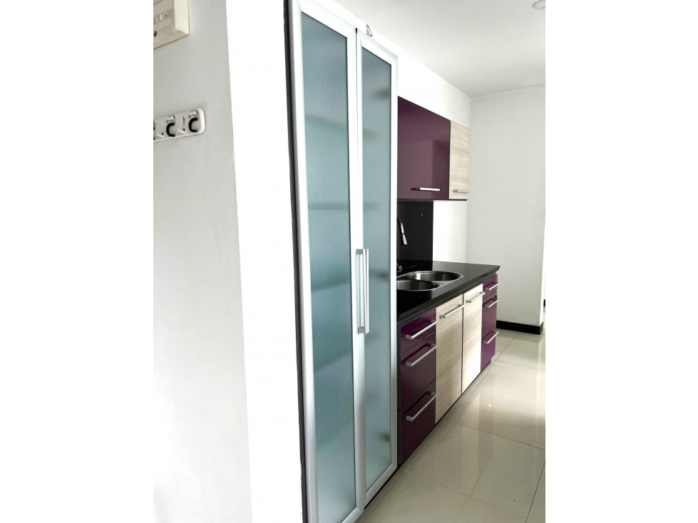 Apartamento con diseño moderno, amplio y luz natural excepcional — foto 3