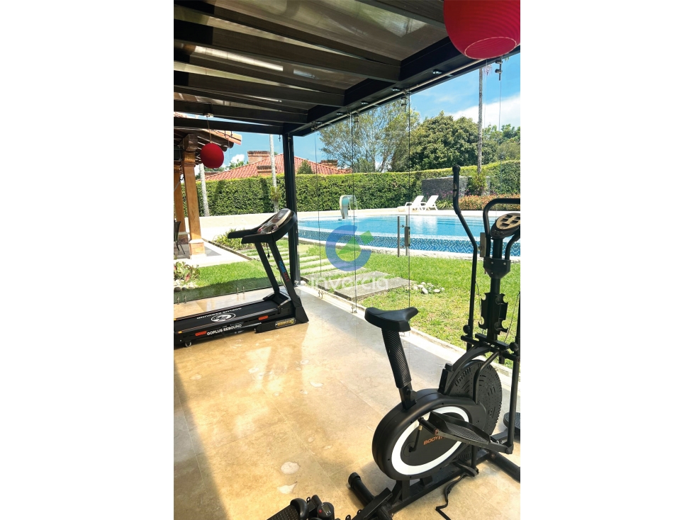 Vida de lujo en Cerritos: piscina, aire puro y sol garantizado — foto 6