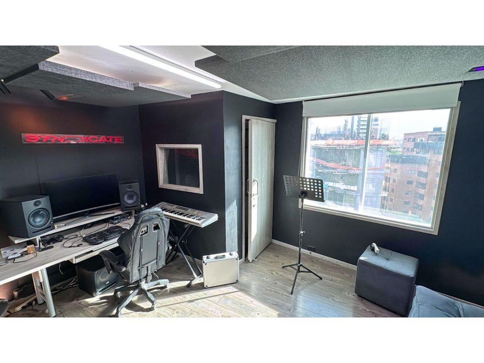 Arriendo oficina en C Empresarial en sector Milla de oro el Poblado — foto 3