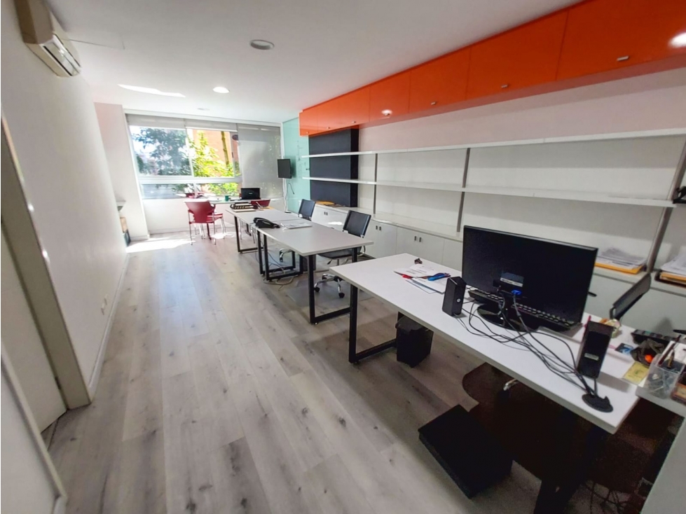 Arriendo oficina amoblada en las Palmas el Poblado