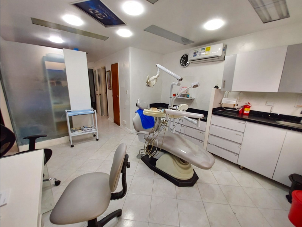 Venta/arriendo de oficina/consultorio en Ed Empresarial centro de Med — foto 6