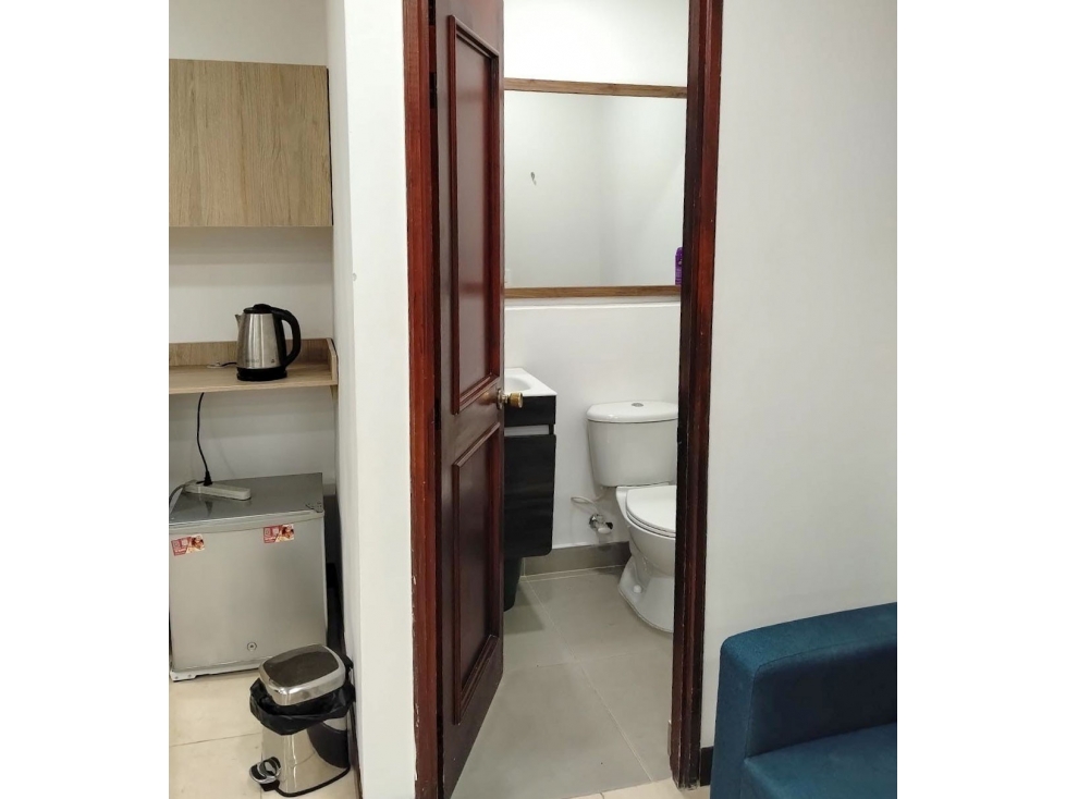 Arriendo oficina en C Empresarial en sector Milla de oro el Poblado — foto 4