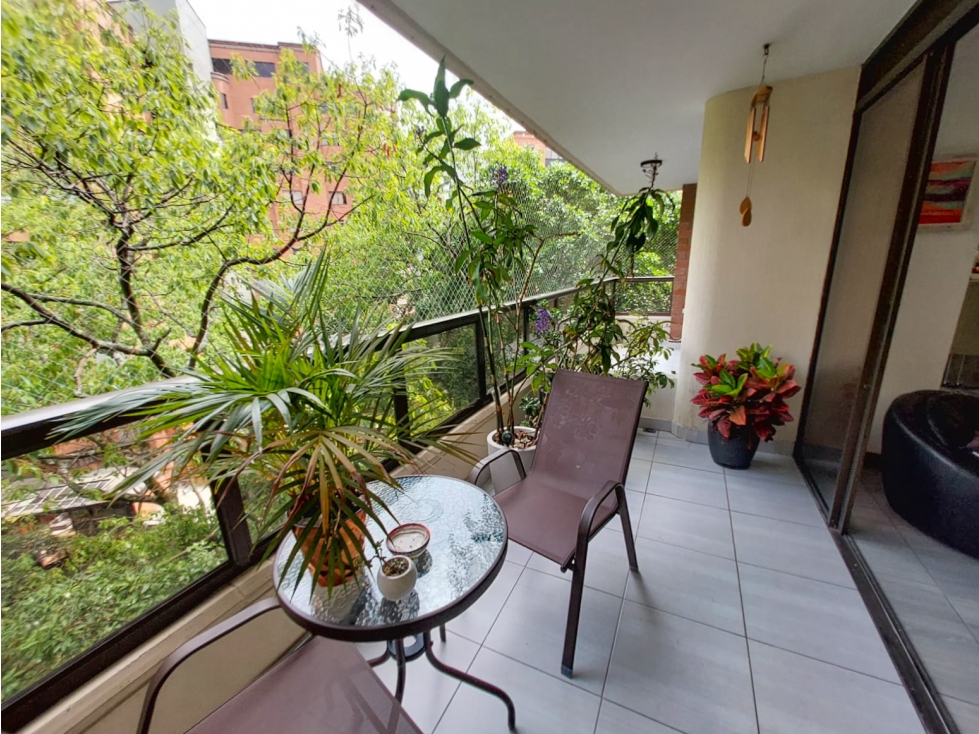 Apartamento remodelado en venta sector Oviedo el Poblado - 5