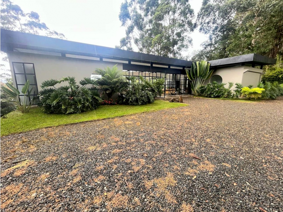 CASA CAMPESTRE ESPECTACULAR EN VENTA EN LLANOGRANDE RIONEGRO ANT — foto 3