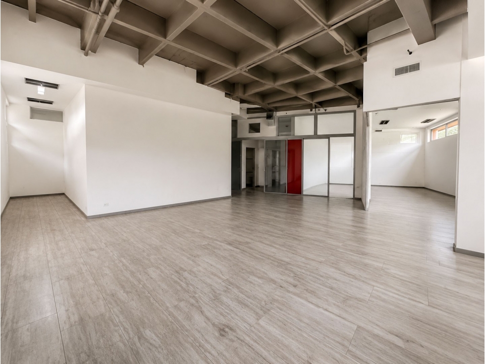 Arriendo local comercial en Patio Bonito, el Poblado