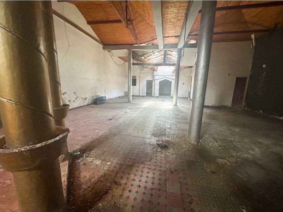 CASALOTE ALTA MIXTURA EN VENTA EN PRADO CENTRO DE MEDELLIN — foto 2