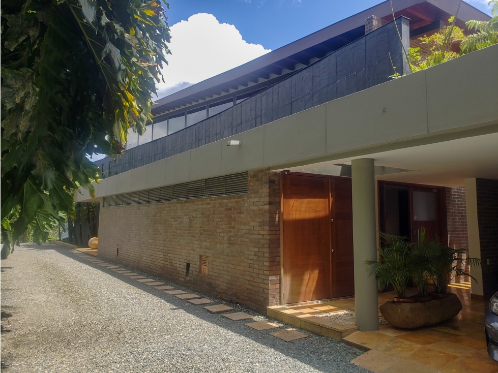 CASA EXCLUSIVA EN VENTA EN UNIDAD CERRADA EN LA LOMA DEL ESCOBERO ENV — foto 4
