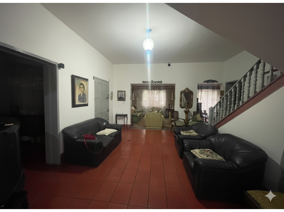 CASA EN VENTA SECTOR LAURELES EXCELENTE SECTOR