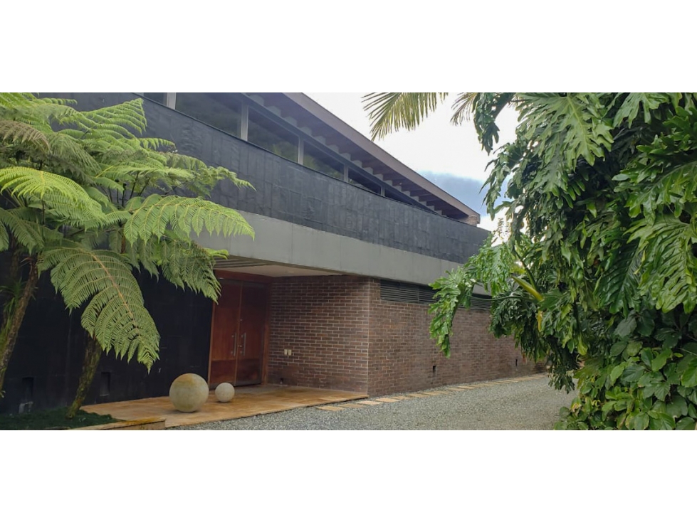 CASA EXCLUSIVA EN VENTA EN UNIDAD CERRADA EN LA LOMA DEL ESCOBERO ENV — foto 5