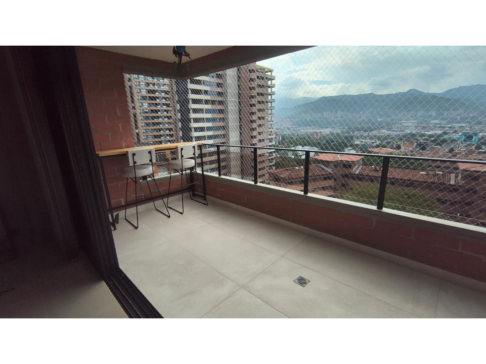 Apartamento reformado en venta sector Castropol el Poblado — foto 4