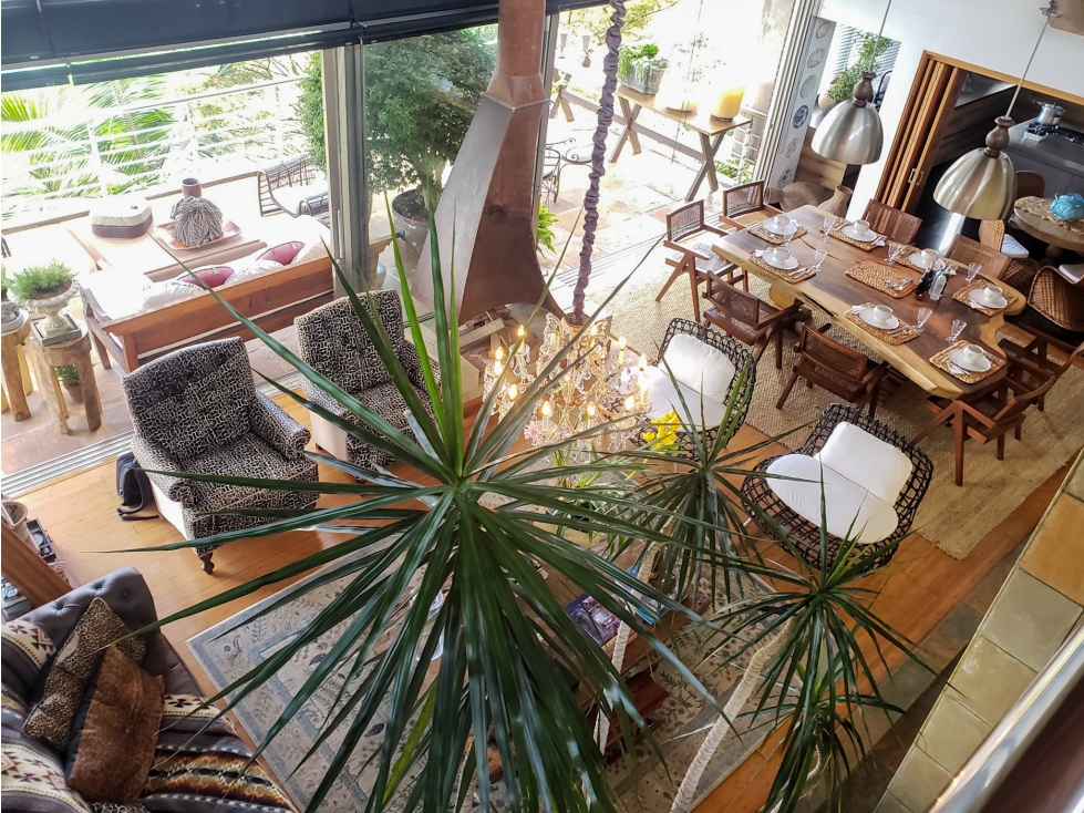CASA EXCLUSIVA EN VENTA EN UNIDAD CERRADA EN LA LOMA DEL ESCOBERO ENV