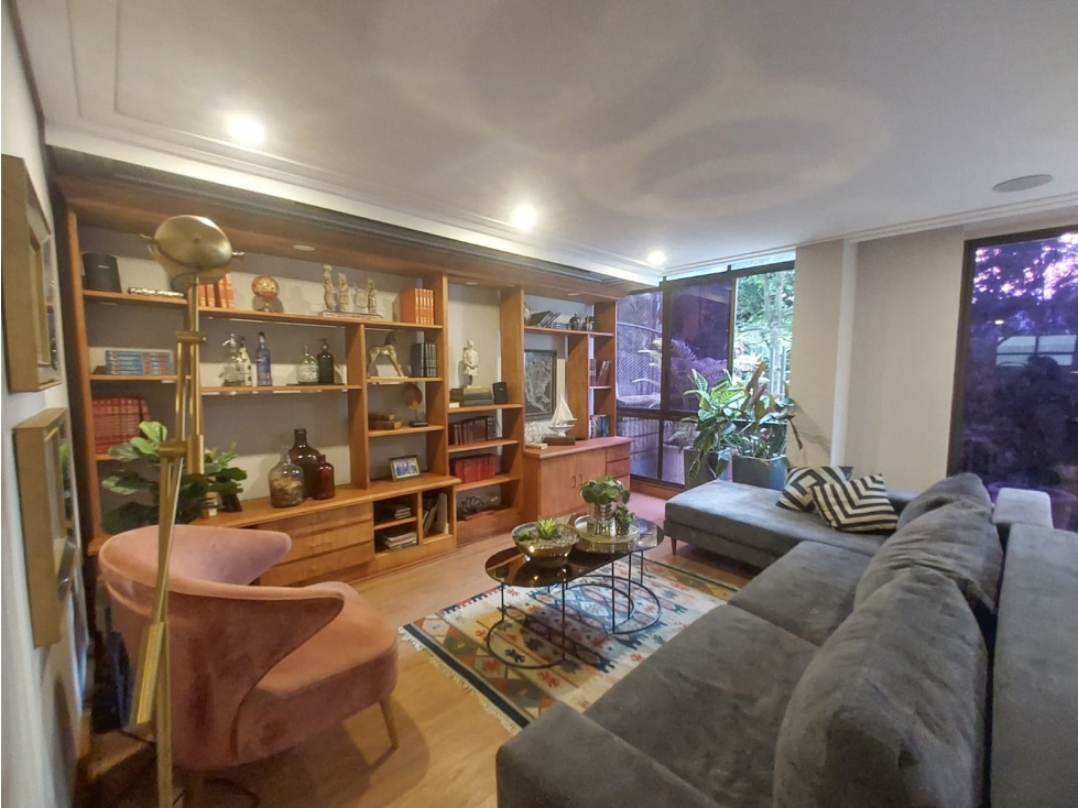 Apartamento en venta reformado con jardín sector Astorga el Poblado — foto 5