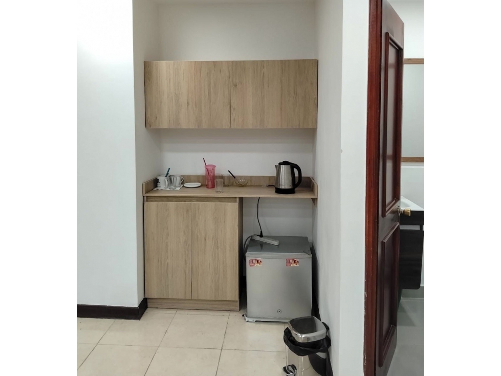 Arriendo oficina en C Empresarial en sector Milla de oro el Poblado — foto 3