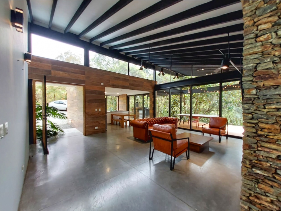 Casa exclusiva en venta sector la Morera el Retiro