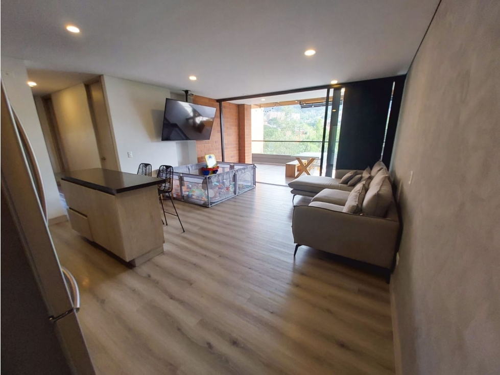 Venta de apartamento en loma de las brujas Envigado