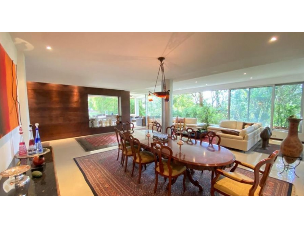 CASA EXCLUSIVA EN VENTA EN UNIDAD CERRADA EN LA CALERA EL POBLADO — foto 2