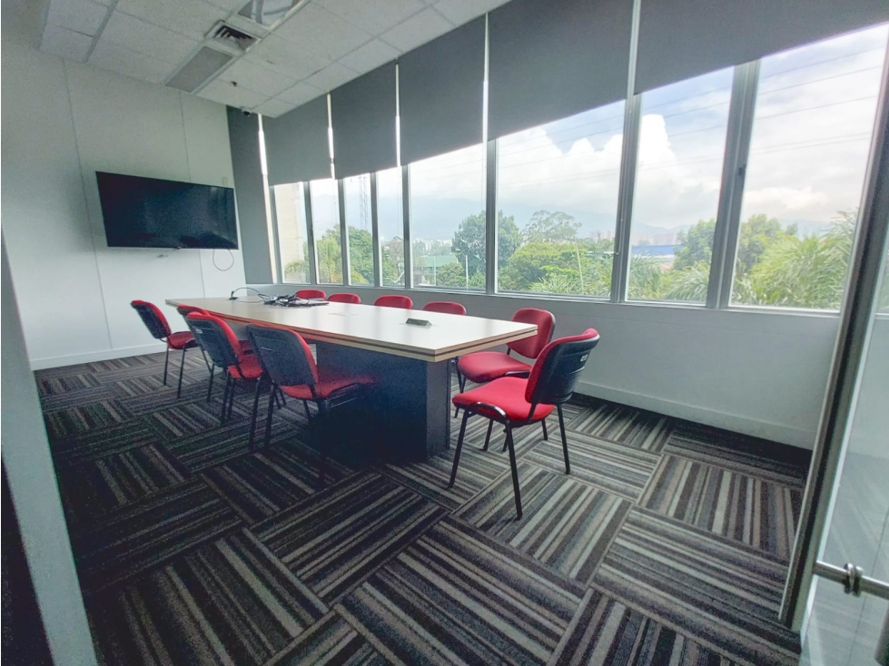 Oficina en venta/arriendo en Centro Ejecutivo Sabaneta - 6