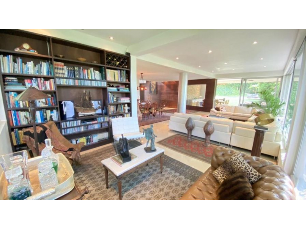 CASA EXCLUSIVA EN VENTA EN UNIDAD CERRADA EN LA CALERA EL POBLADO — foto 4