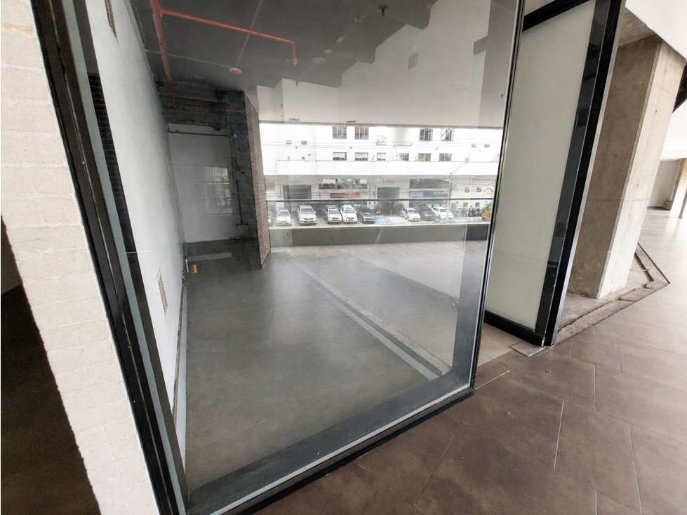 Venta/arriendo local en Ed Empresarial/mèdica Manila Poblado — foto 5