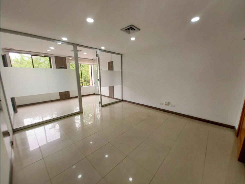Arriendo oficina en C Empresarial sector Milla de oro el Poblado — foto 4
