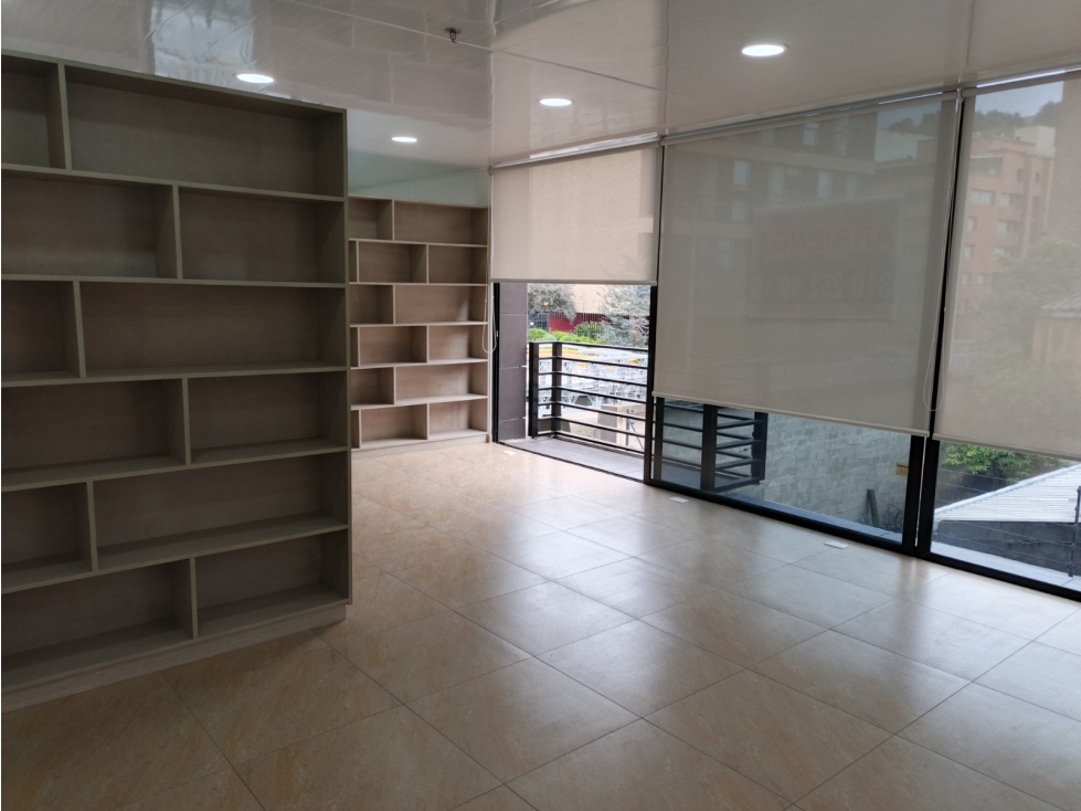 Venta Oficina sector exclusivo Bella Suiza Bogota — foto 6