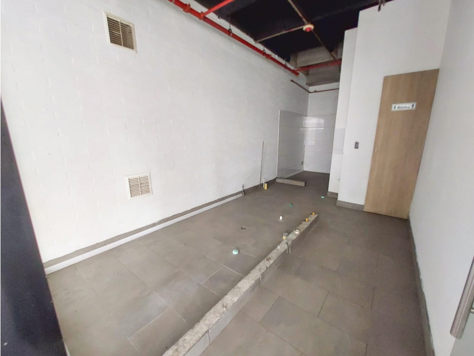 Venta/arriendo local en Ed Empresarial/mèdica Manila Poblado — foto 6