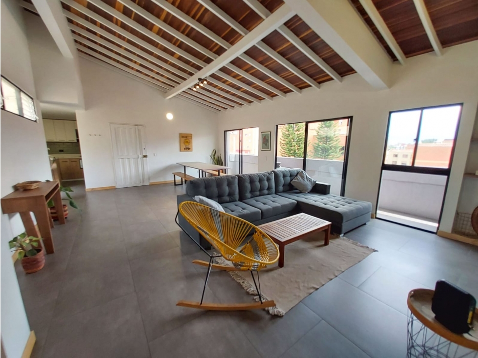 Venta de apartamento reformado sector Laureles Medellìn — foto 2