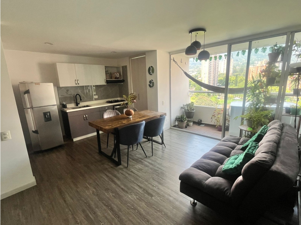 AMPLIO APARTAMENTO EN VENTA UBICADO EN SURAMÉRICA-ITAGUI