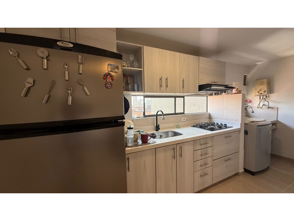 HERMOSO APARTAMENTO PARA LA VENTA UBICADO EN SABANETA — foto 3