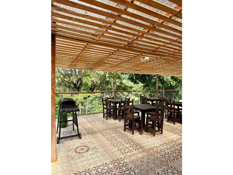 HERMOSA CASA FINCA PARA LA VENTA UBICADA EN SOPETRAN — foto 5
