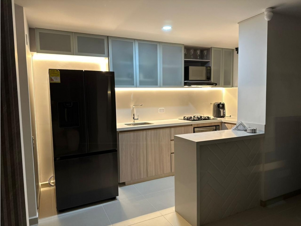 MODERNO APARTAMENTO PARA LA VENTA UBICADO EN LOS COLORES — foto 3