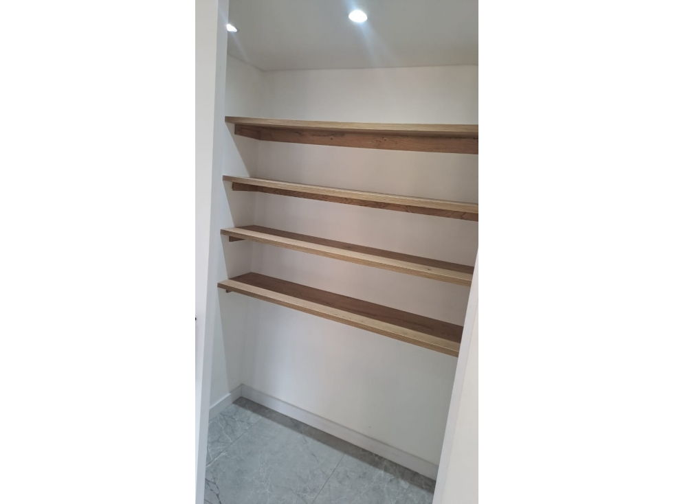 Venta De Apartamento En Laureles Medellin — foto 4