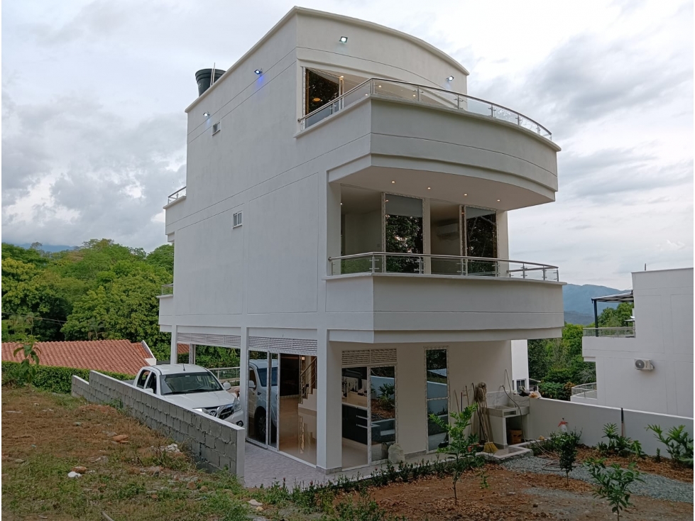 Venta De Casa En Condominio Sopetran
