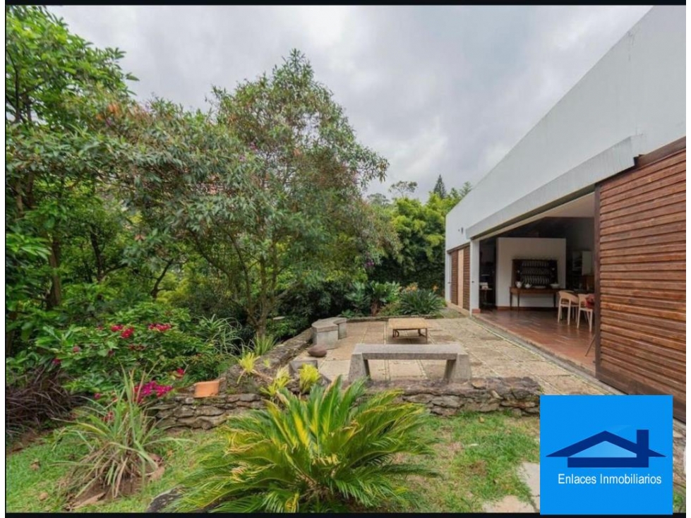 Venta De Casa En La Loma De Las Brujas, Envigado