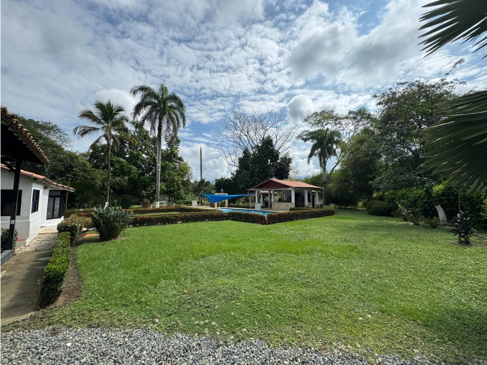 Venta De Finca En Santa Fe De Antioquia — foto 2