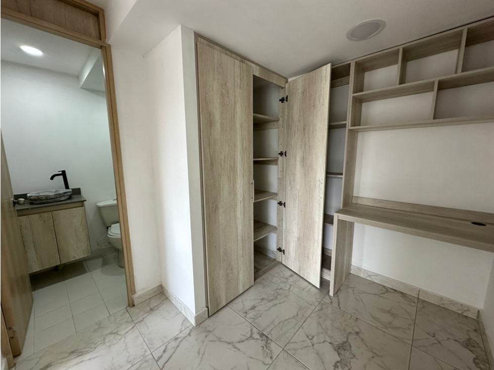 Venta De Apartamento En San Antonio De Prado, Medellin — foto 3